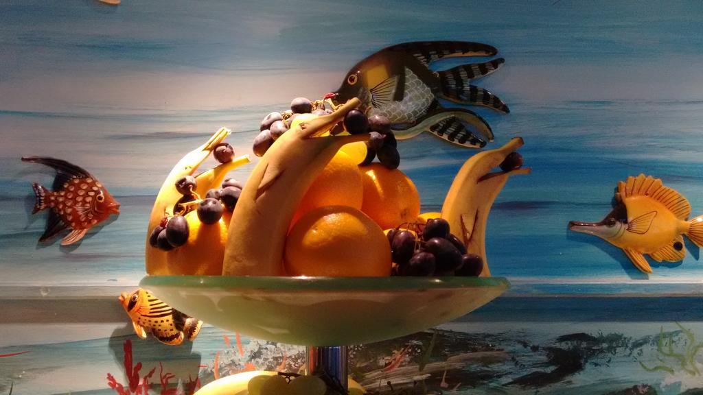 Hotel Vina De Mar Lignano Sabbiadoro Bagian luar foto